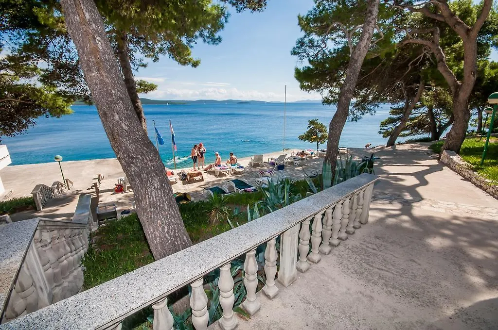 Hotel Agava Božava Kroatien